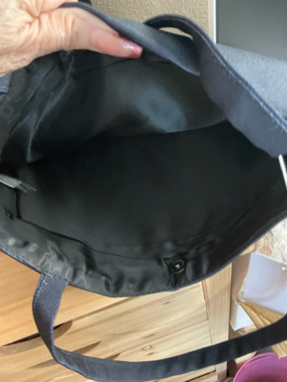 CHANEL Black and White Graphic Canvas Tote GWP - Picture 9 of 15